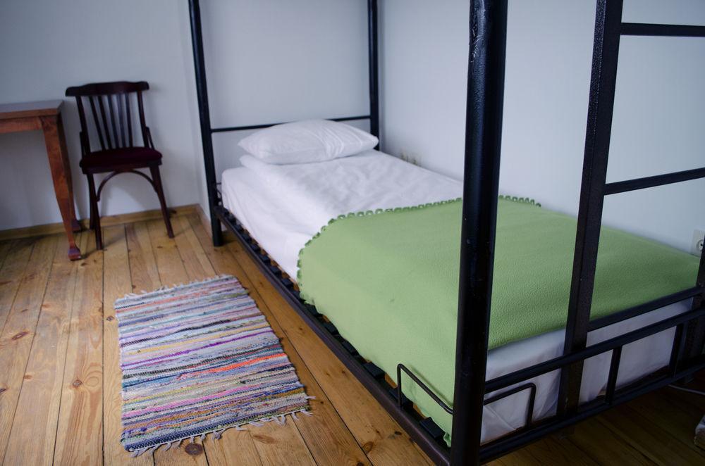 Red Nose Hostel With Self-Check In Riga Kültér fotó