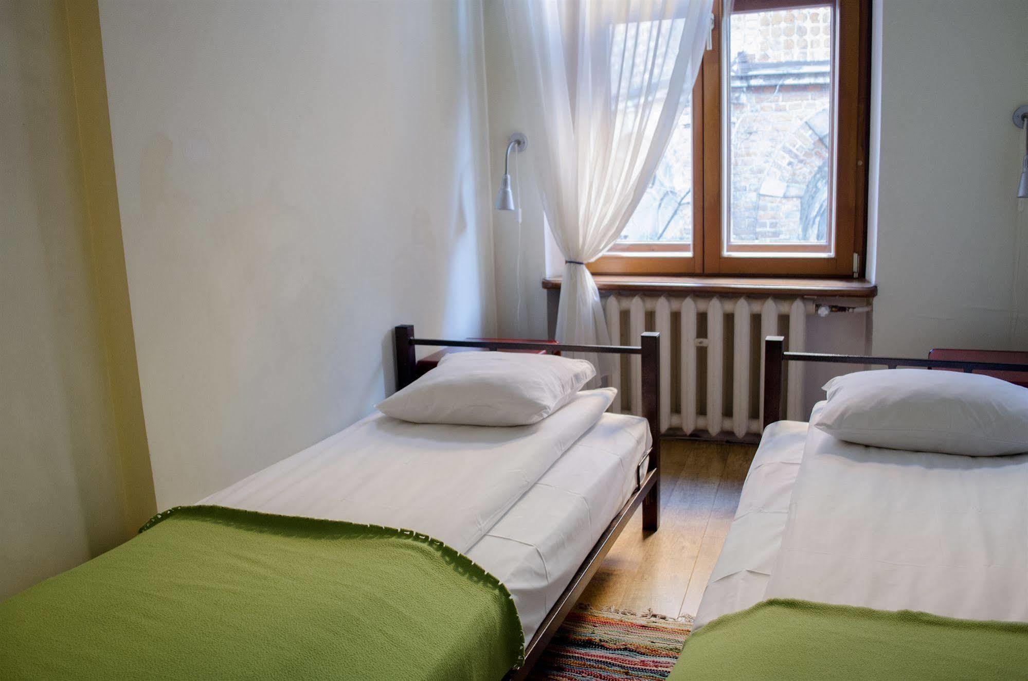 Red Nose Hostel With Self-Check In Riga Kültér fotó