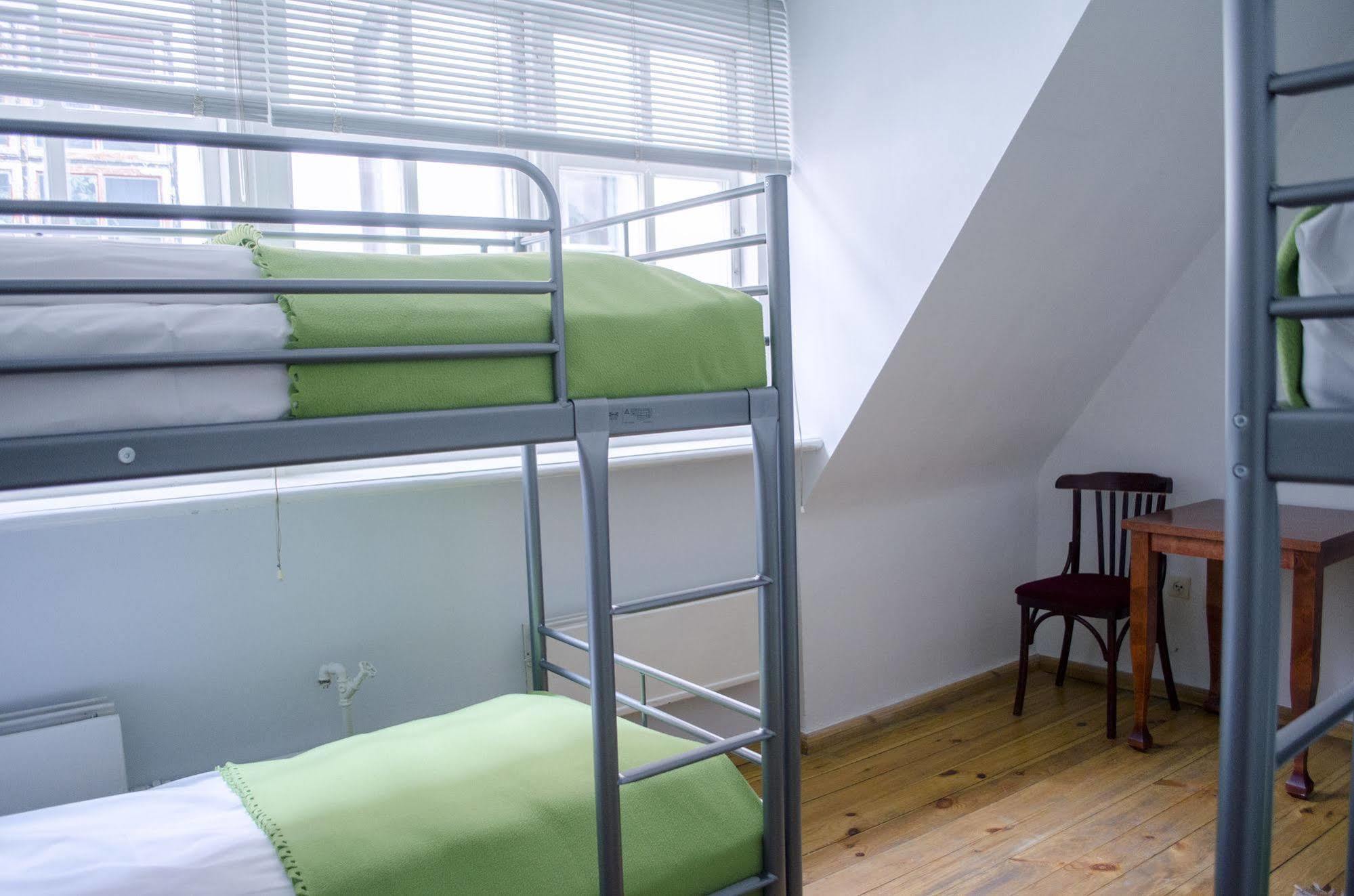 Red Nose Hostel With Self-Check In Riga Kültér fotó